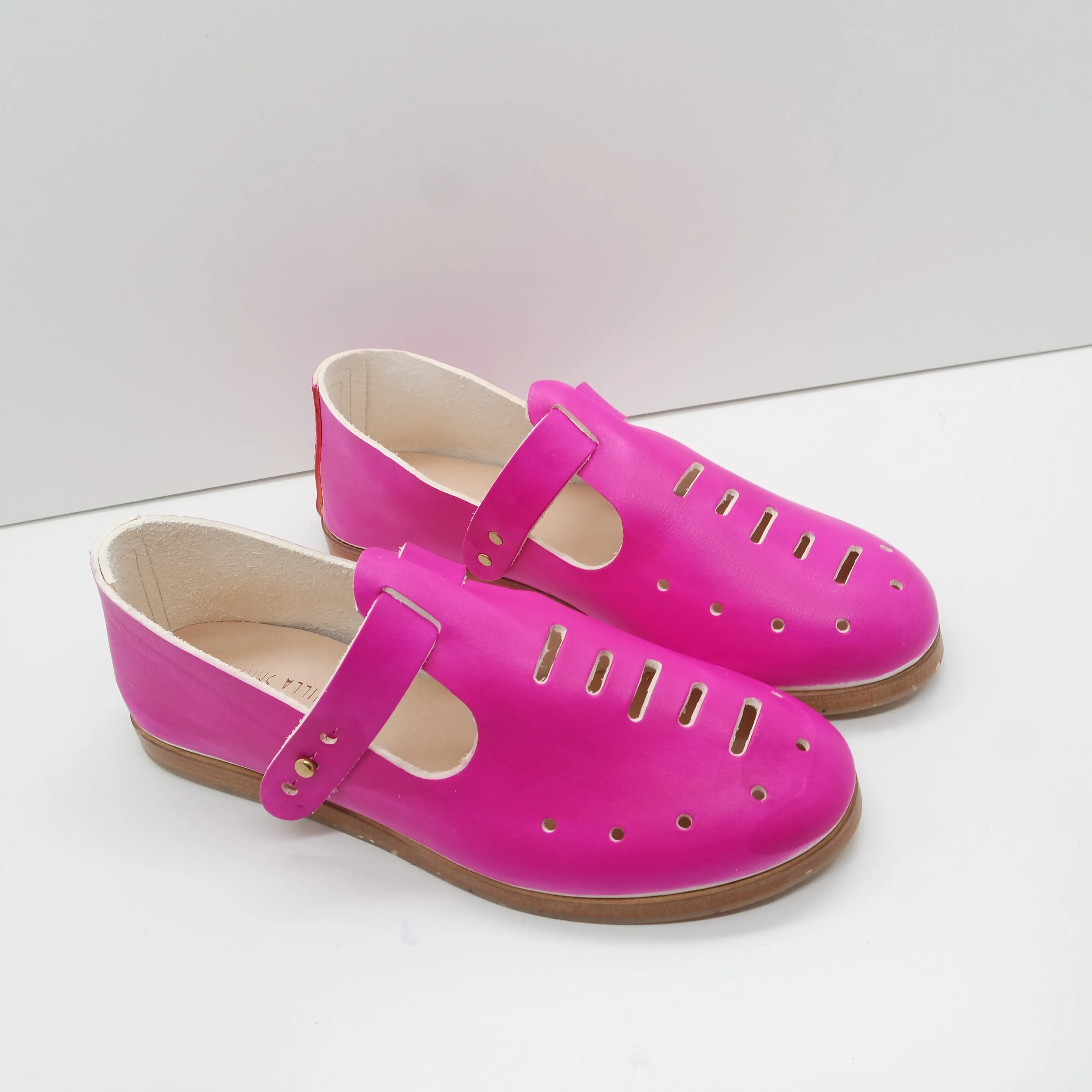 BBF24 SALE. SIZE 39. THE IGNACIO. RAMBUTAN PINK