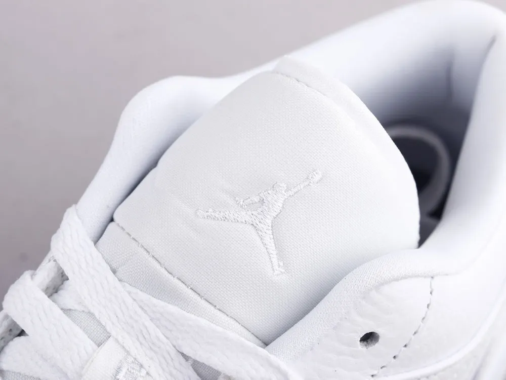 CE - AJ1 pure white