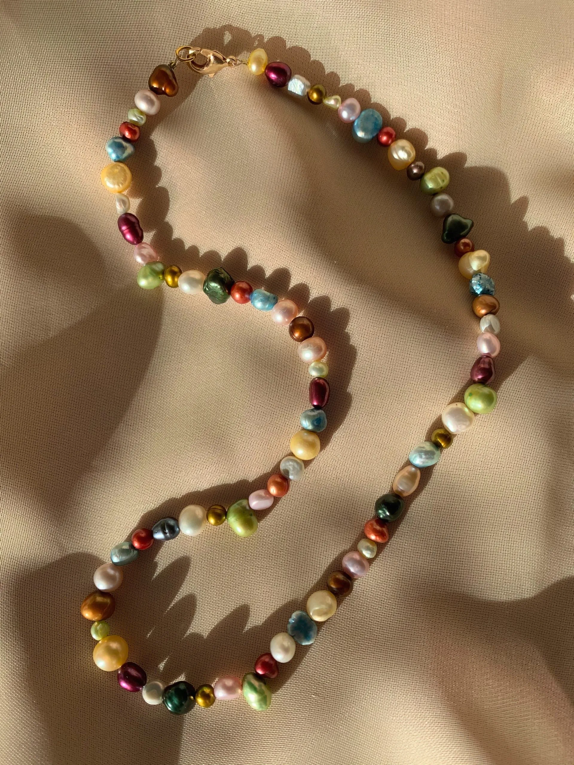 Confetti Pearl Necklace