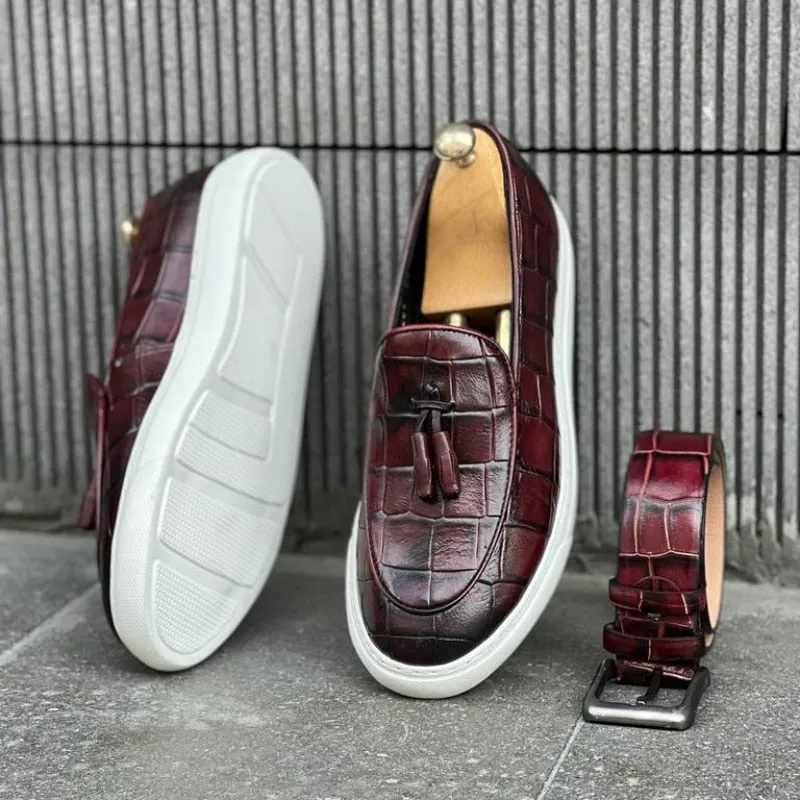 Crocodile Pattern with Tassels Slip-On Loafers Shoes