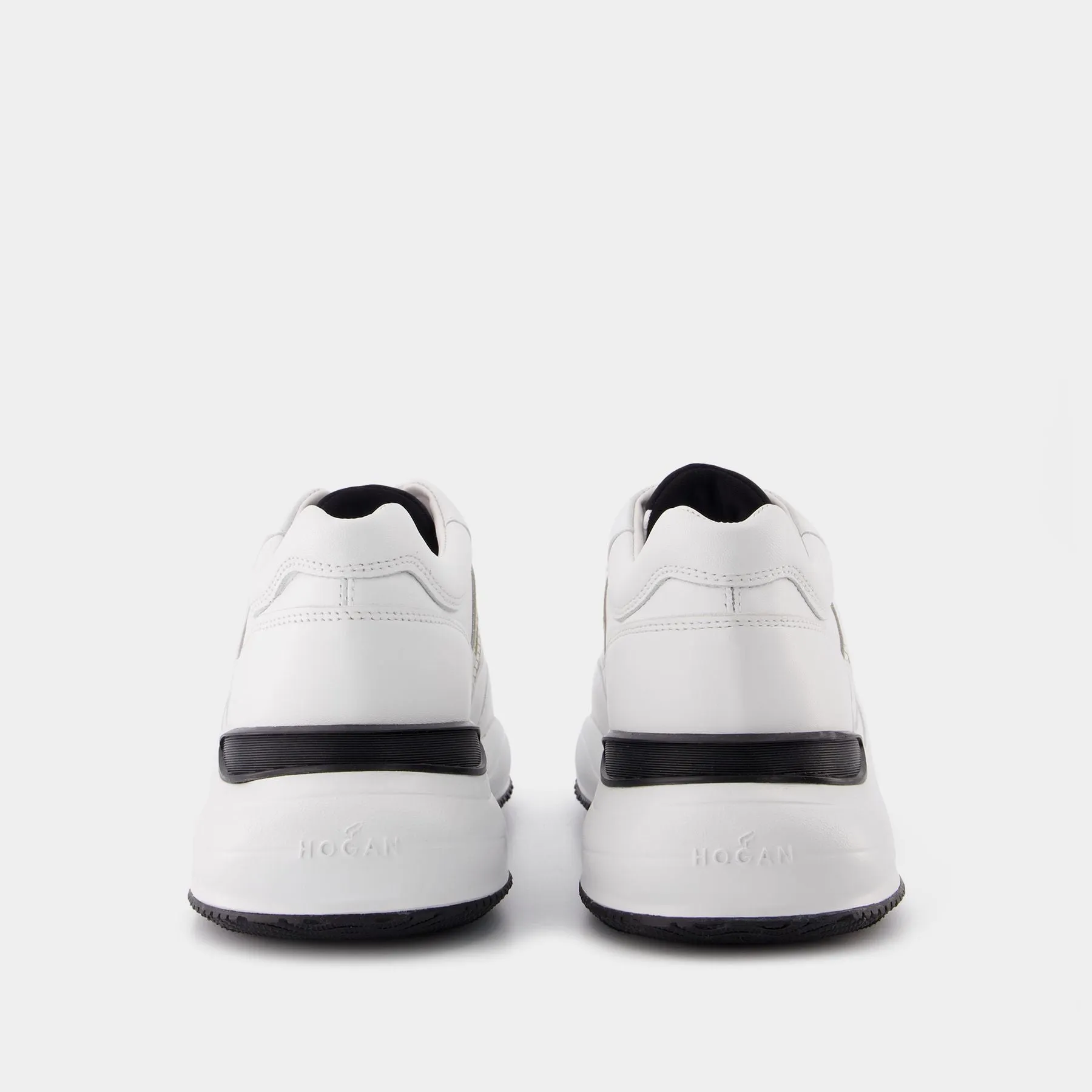 Interaction Allacciato H Laser Sneakers in White Canvas