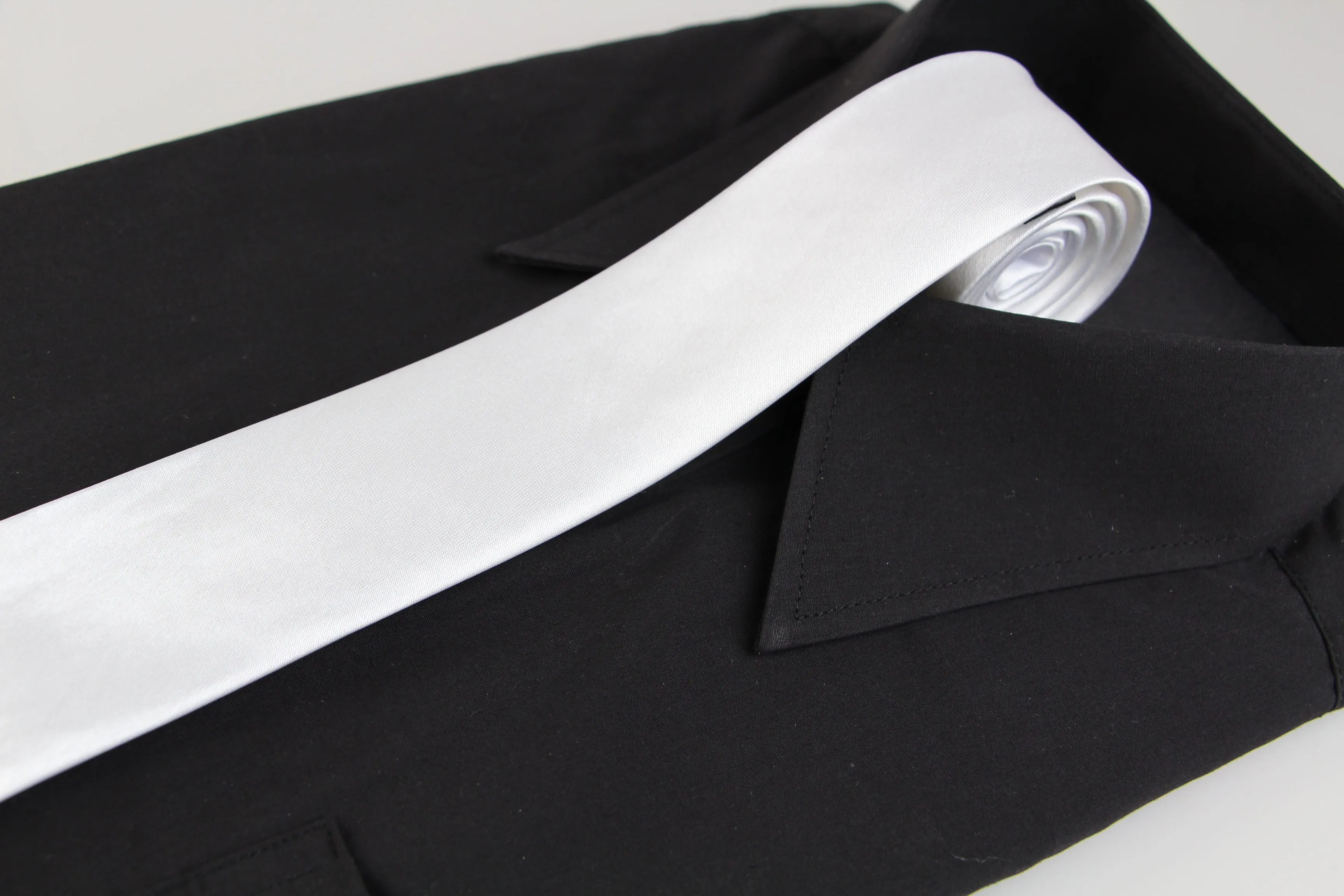 Mens White 5cm Skinny  Plain Neck Tie