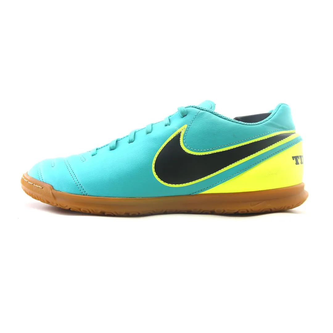 NIKE  TIEMPOX RIO III IC