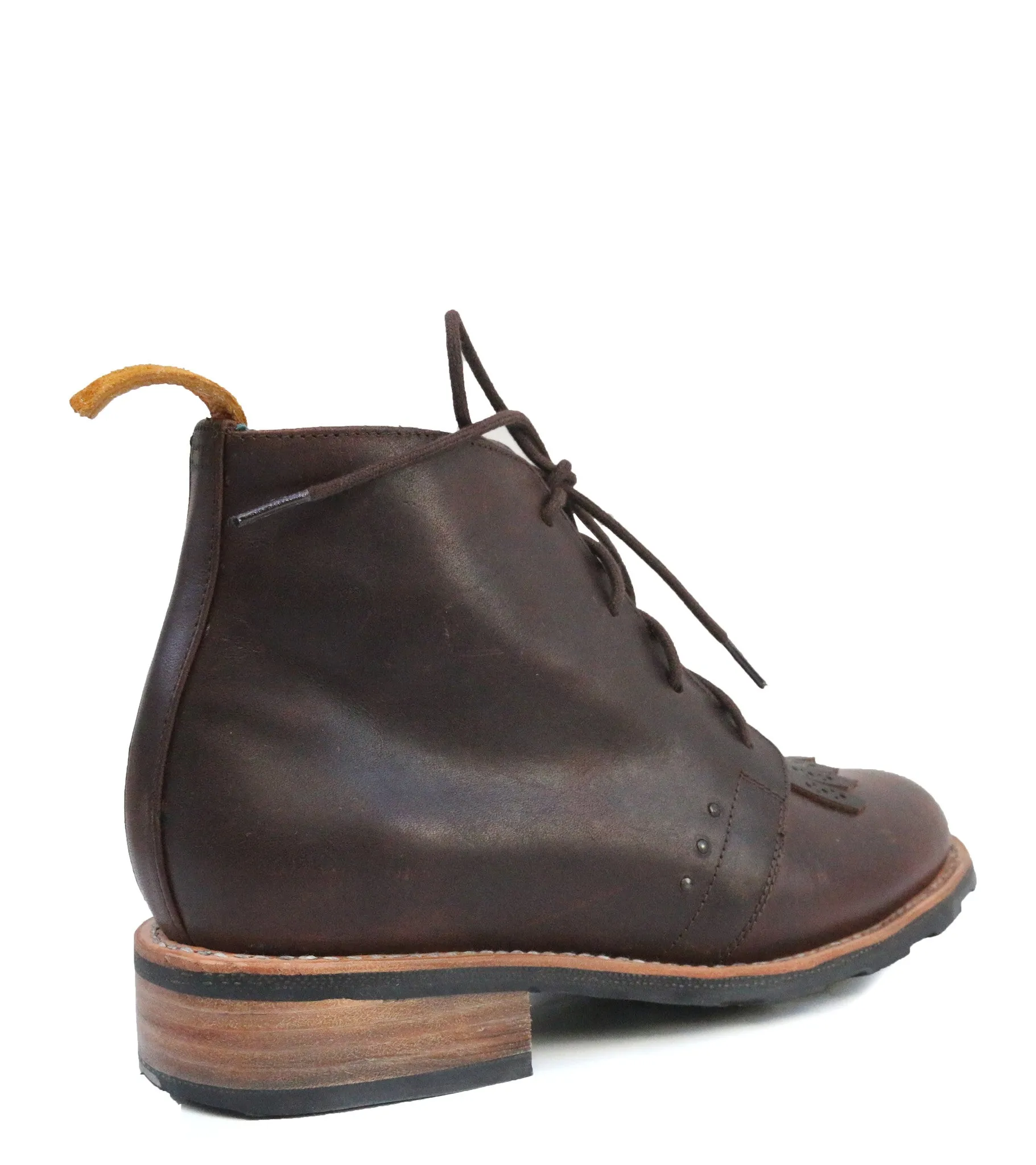 No.1048 RUNWAY chukka boot with kiltie Cognac