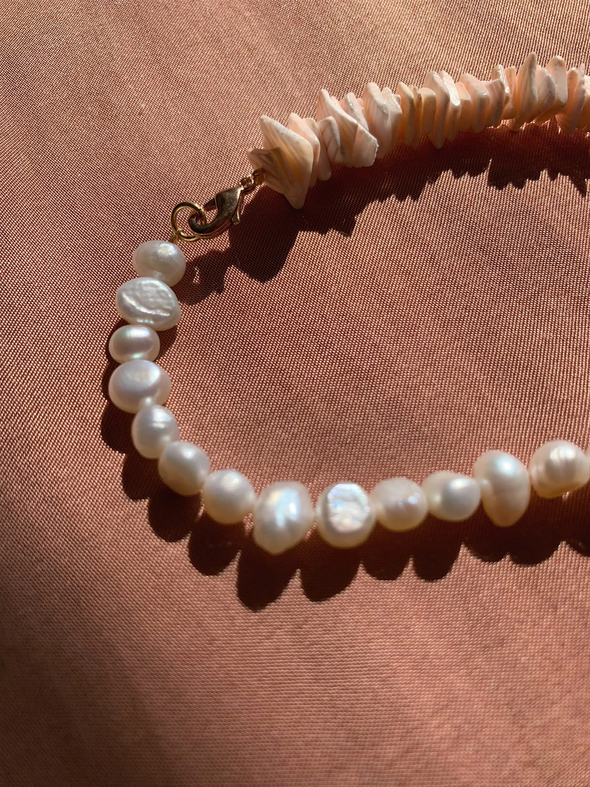 Nude Pearl Necklace