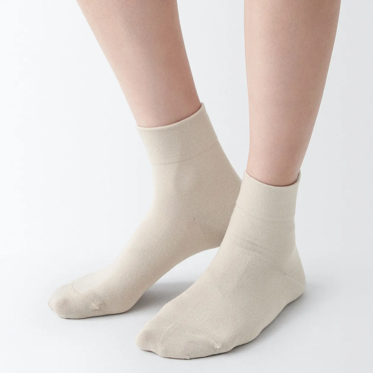 Right Angle Lightweight Short Socks