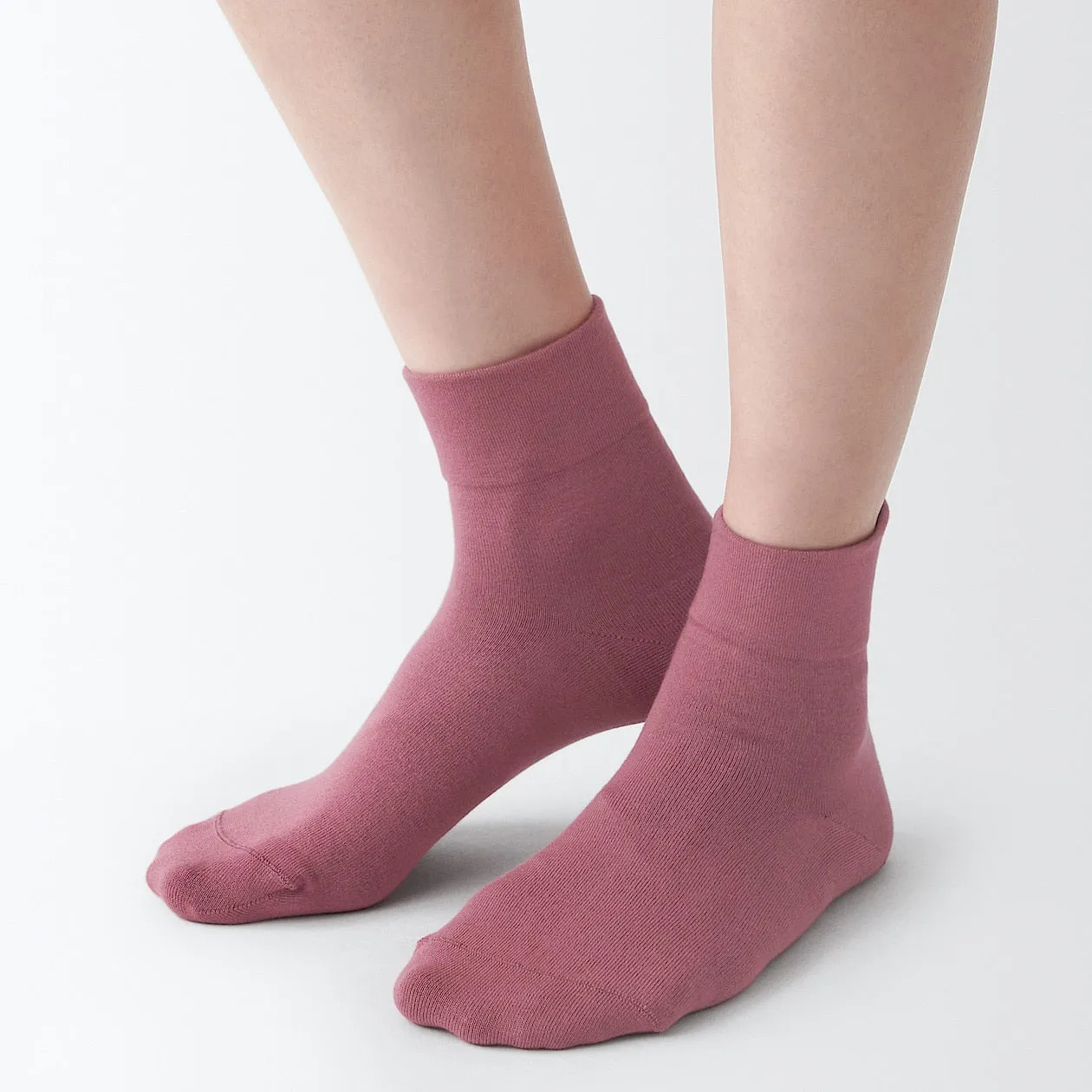 Right Angle Lightweight Short Socks