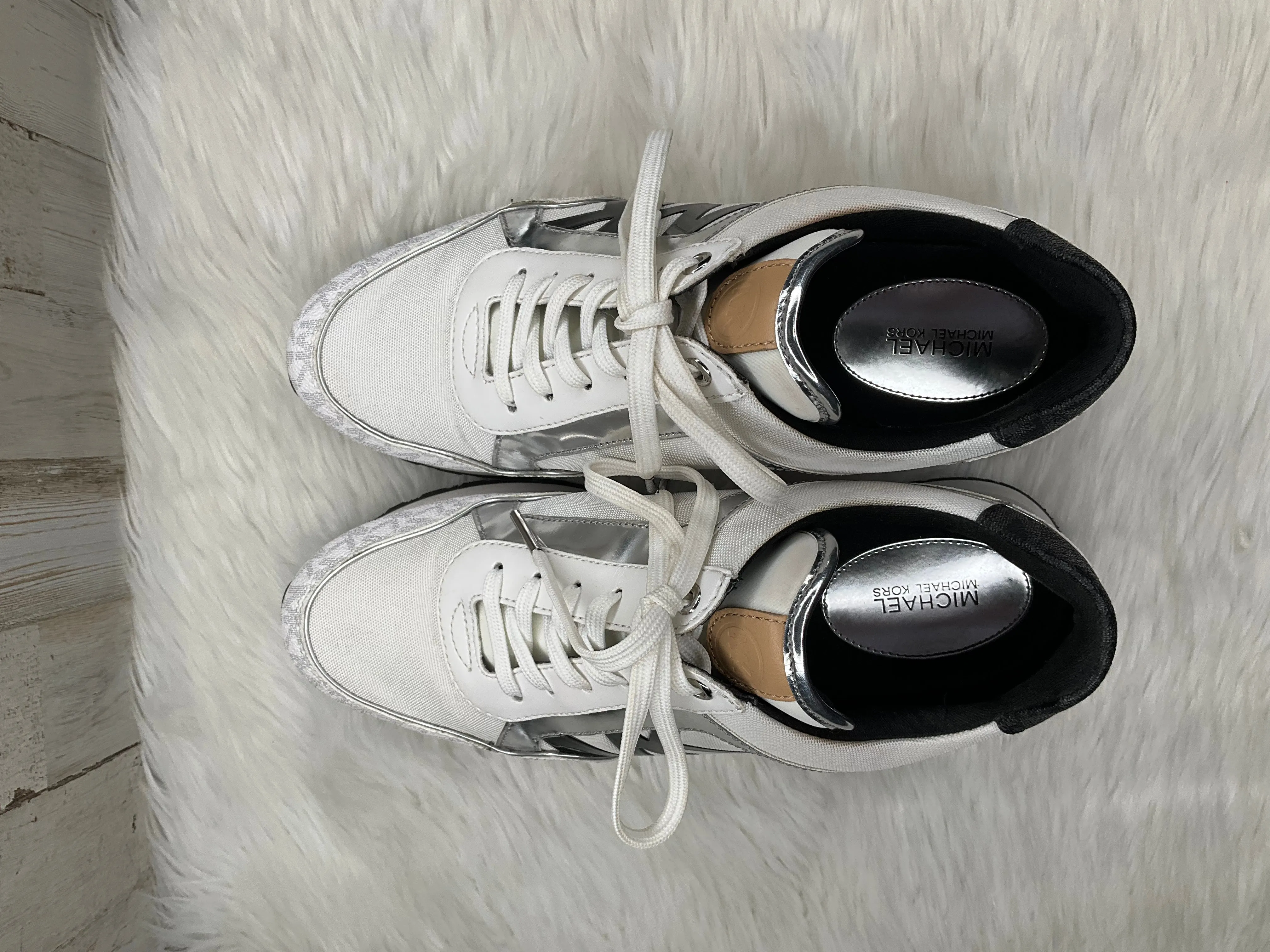 Shoes Sneakers By Michael Kors  Size: 9.5