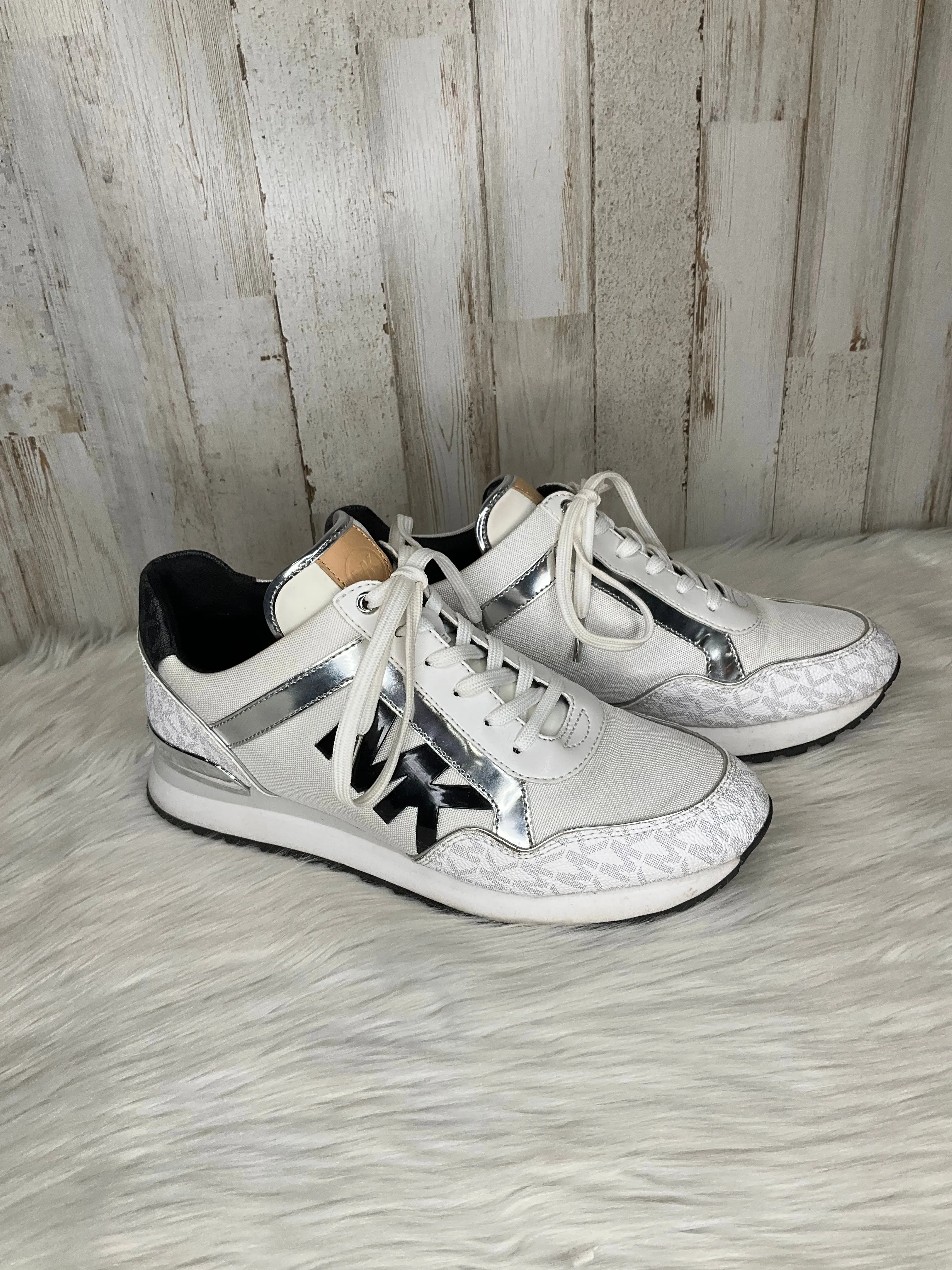 Shoes Sneakers By Michael Kors  Size: 9.5