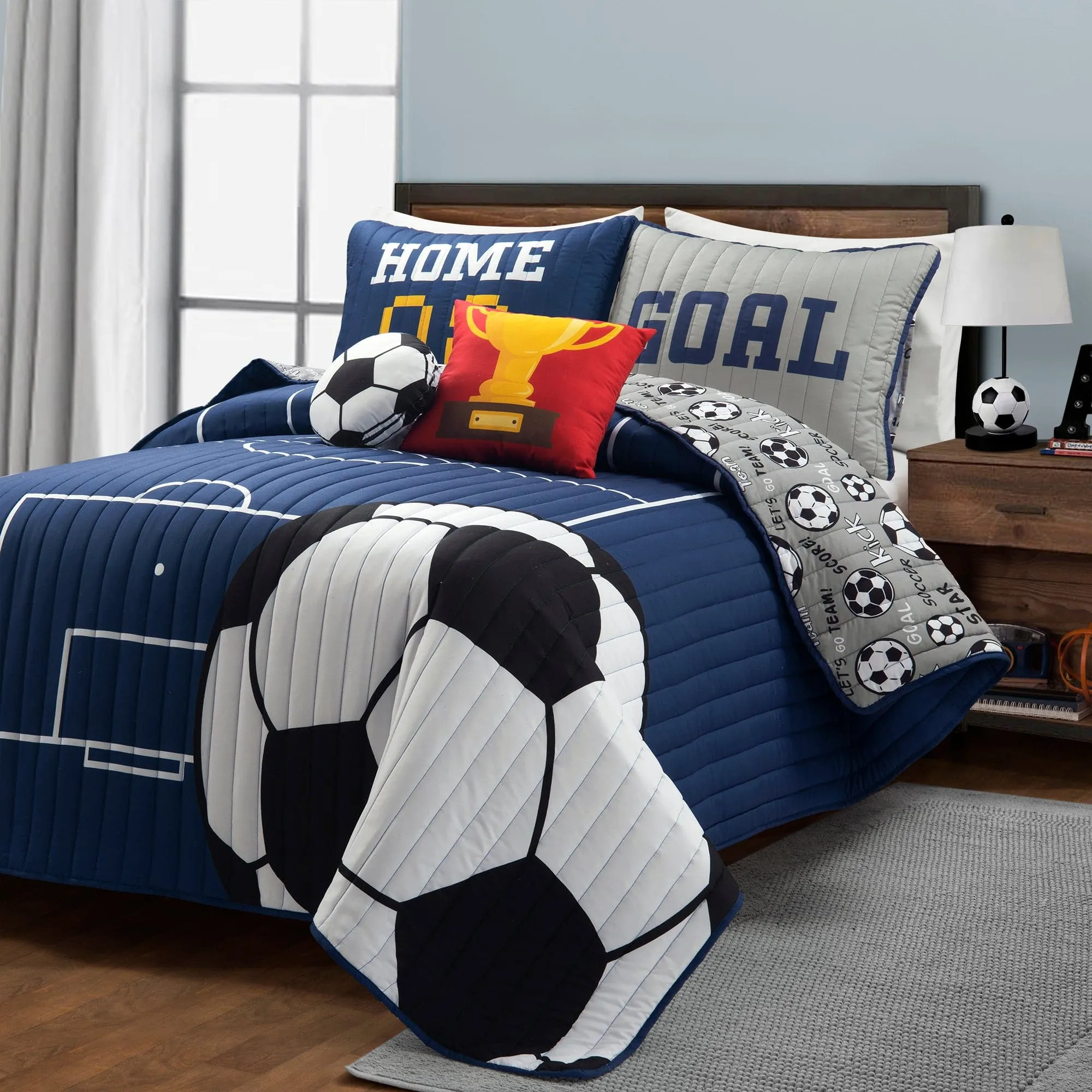 Soccer Game Reversible Oversized Quilt Set