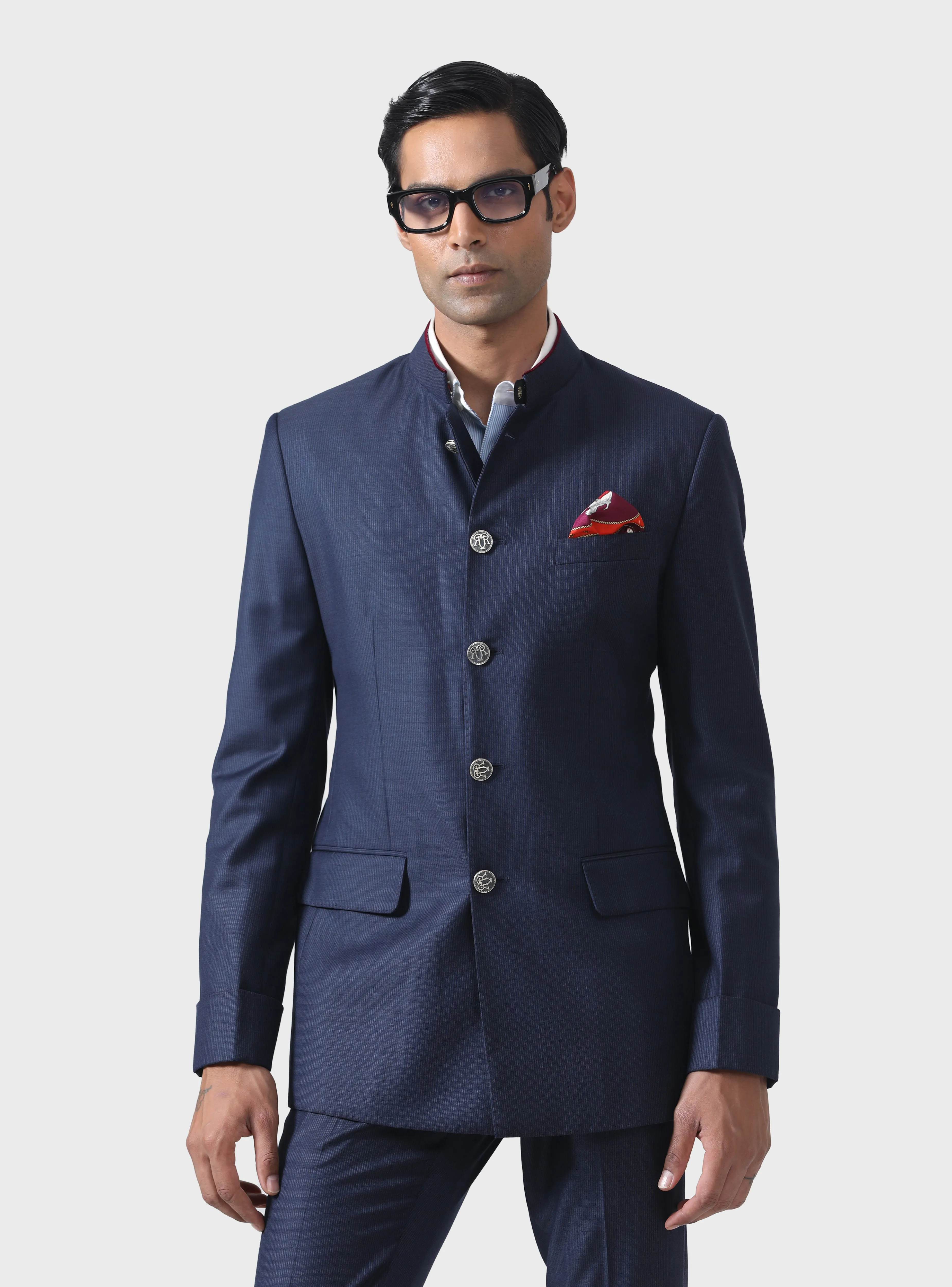 THE BANDHGALA SUIT A MASTERPIECE OF LUXURY AND CRAFTSMANSHIP