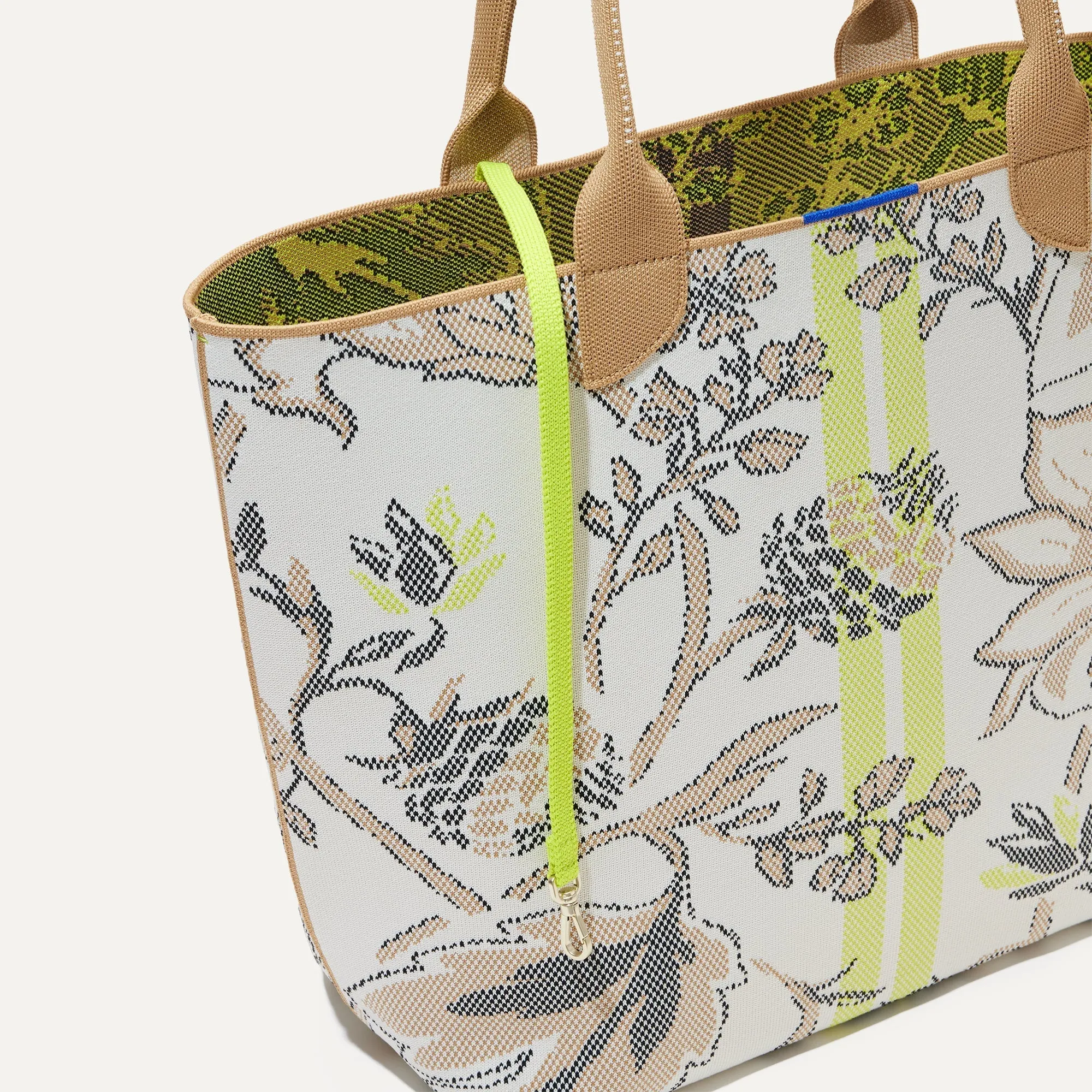 The Lightweight Tote - Spring Bouquet