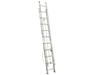 WERNER  ALUMINUM D-RUNG EXTENSION LADDER